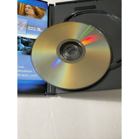 Titanic DVD 1999 Sensormatic Widescreen - Picture 4 of 5